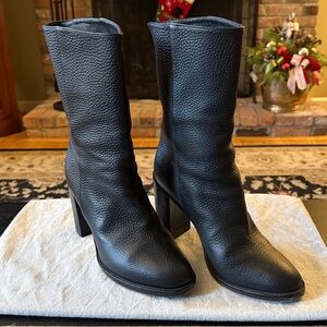 Aquatalia Black Textured Leather Heeled Boots sz 10